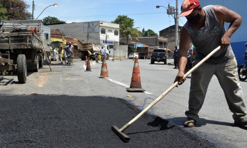 Volta Redonda intensifica trabalho de manutenção e limpeza da cidade